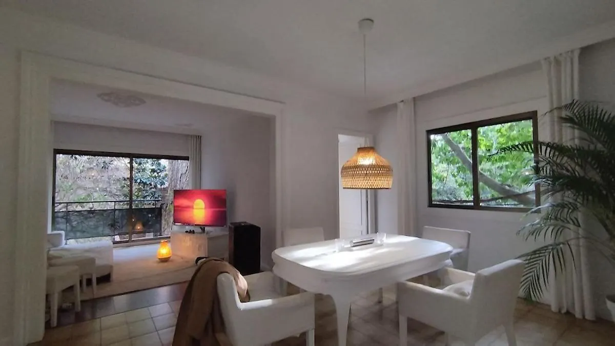 Big House On Barcelona S Border Villa L'Hospitalet de Llobregat